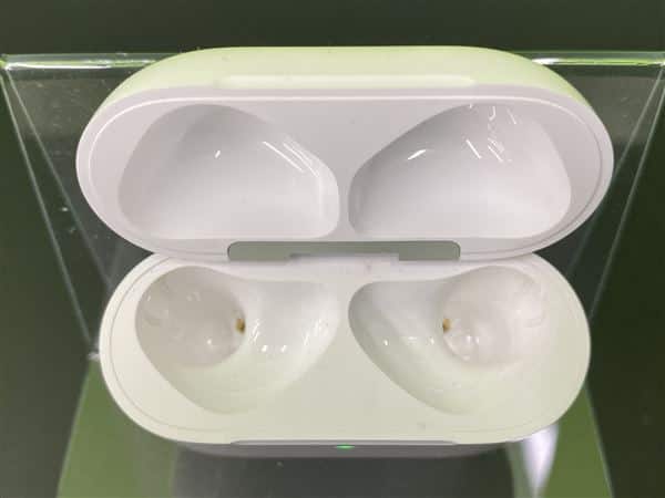 �y���Áz�y���S�ۏ؁z AirPods ��4���� MXP63