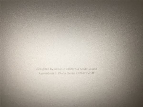 yÁzySۏ؁z MacBookPro 2024N MW2U3J/A