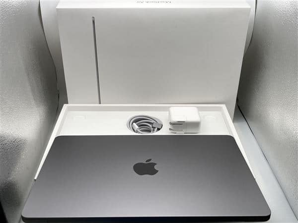 �y���Áz�y���S�ۏ؁z MacBookAir 2024�N MC8G4J/A