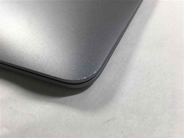 【中古】【安心保証】 MacBookAir 2019年 MVFJ2J/A