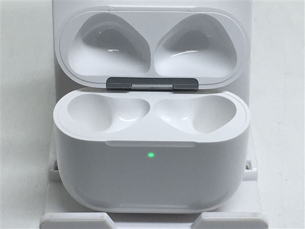 yÁzySۏ؁z AirPods 4 MXP63