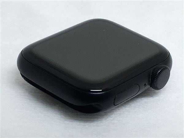 yÁzySۏ؁z SE 2[40mm/GPS]A~ eF Apple Watch