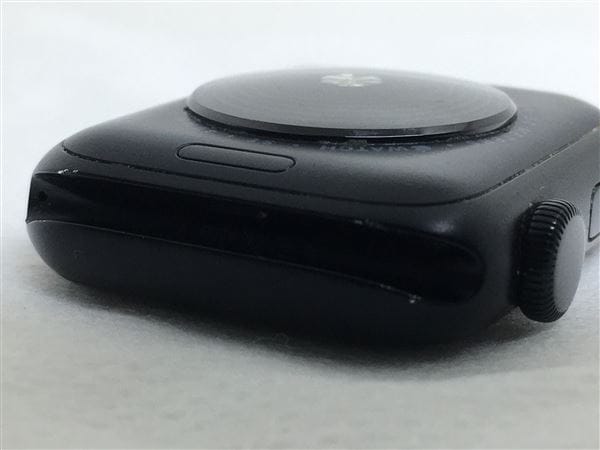 yÁzySۏ؁z SE 2[40mm/GPS]A~ eF Apple Watch