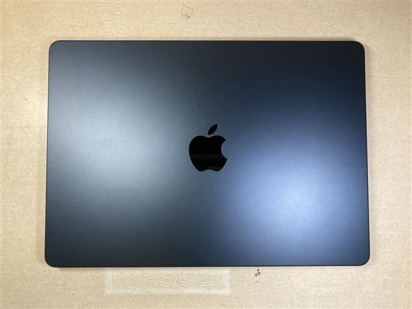 【中古】【安心保証】 MacBookAir 2022年 MLY33J/A