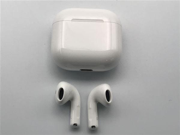 yÁzySۏ؁z AirPods 4 MXP63