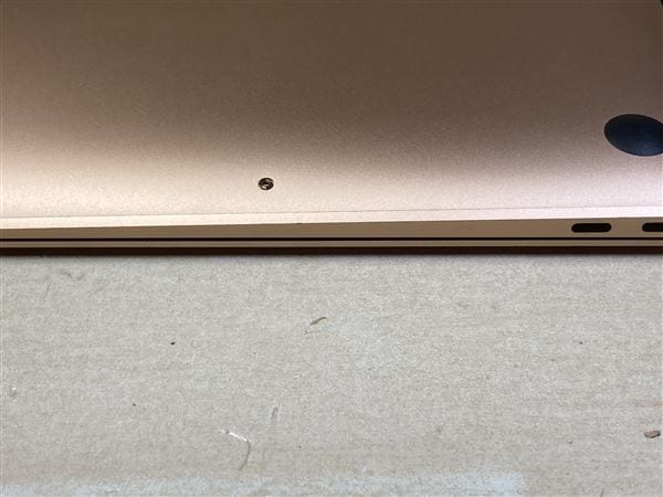 【中古】【安心保証】 MacBookAir 2020年 MGND3J/A