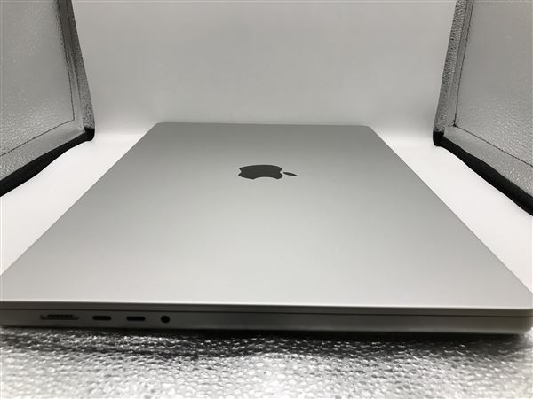 yÁzySۏ؁z MacBookPro 2024N MX2W3J/A