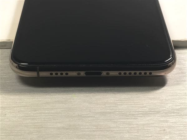 yÁzySۏ؁z iPhone11 Pro Max[64GB] SIMbN au S[h