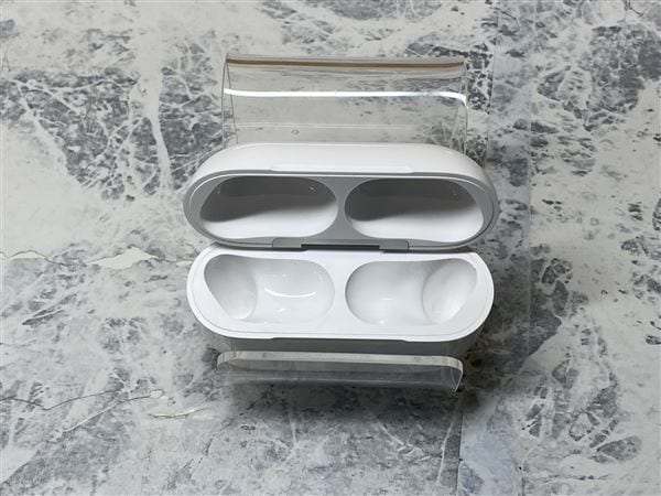 �y���Áz�y���S�ۏ؁z AirPods Pro ��3���� MagSafe�[�d USB-C MFHP4