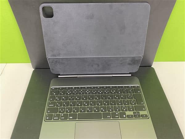 �y���Áz�y���S�ۏ؁z Apple 13�C���` iPad Pro M4�p Magic Keyboard-���{�� �u���b�N A2974