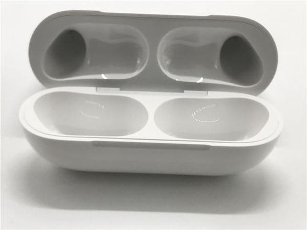 【中古】【安心保証】 AirPods Pro 第3世代 MagSafe充電 USB-C MFHP4