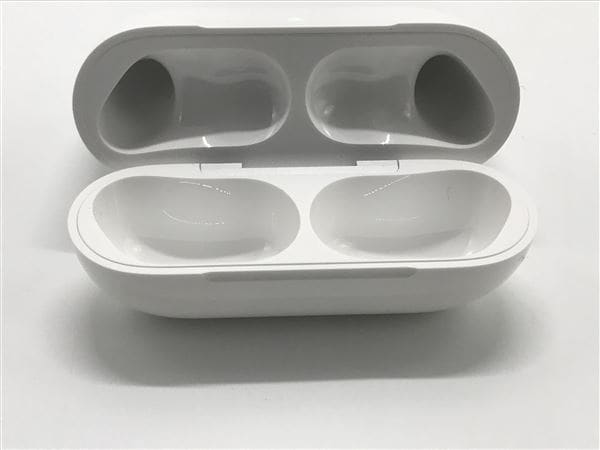 【中古】【安心保証】 AirPods Pro 第3世代 MagSafe充電 USB-C MFHP4