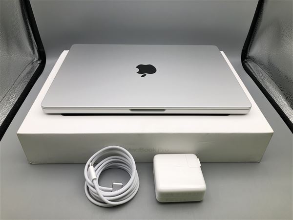 yÁzySۏ؁z MacBookPro 2023N MR7K3J/A