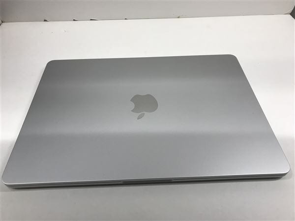 【中古】【安心保証】 MacBookAir 2024年 MRXQ3J/A