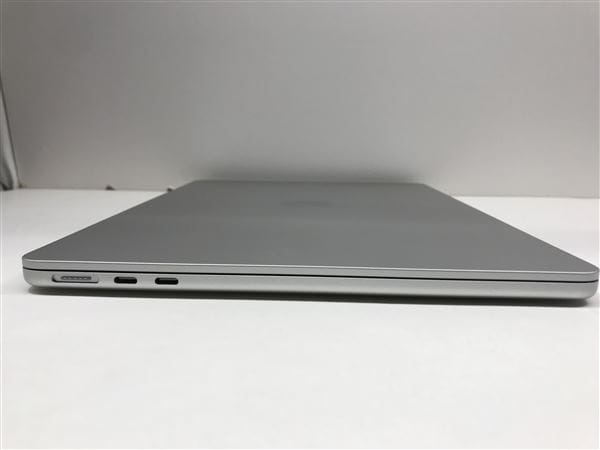 【中古】【安心保証】 MacBookAir 2024年 MRXQ3J/A