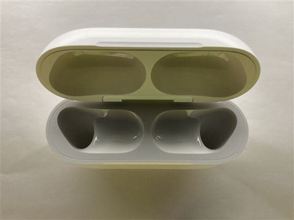 【中古】【安心保証】 AirPods Pro 第3世代 MagSafe充電 USB-C MFHP4