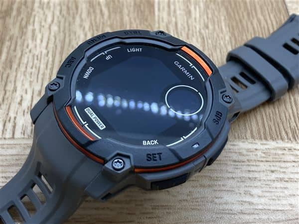 【中古】【安心保証】 GARMIN Instinct 3 Dual Power 50mm ブラック