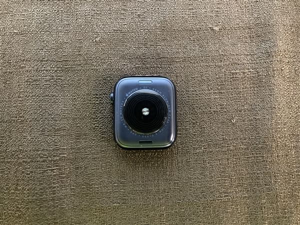 �y���Áz�y���S�ۏ؁z SE ��3����[44mm/GPS]�A���~ �~�b�h�i�C�g Apple Watch