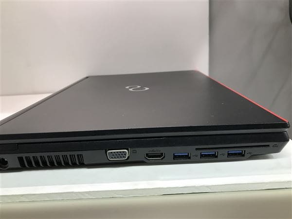 Windowsノート本体 wakatako.c Amazon.co.jp: 【整備済み品】ノートPC LIFEBOOK A576 /15.6型