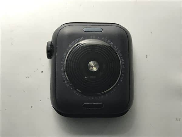 �y���Áz�y���S�ۏ؁z SE ��2����[40mm/GPS]�A���~ �~�b�h�i�C�g Apple Watch