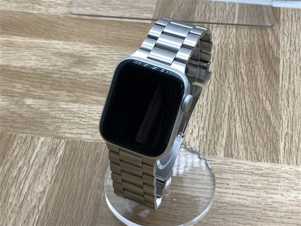 yÁzySۏ؁z Series6[40mm/GPS]A~ Vo[ Apple Watch Nike