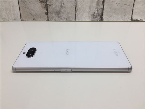 yÁzySۏ؁z Xperia 8 SOV42U[64GB] UQoC zCg