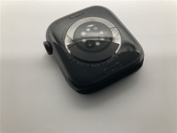 �y���Áz�y���S�ۏ؁z Series10[46mm/�Z�����[]�A���~ �W�F�b�g�u���b�N Apple Watch