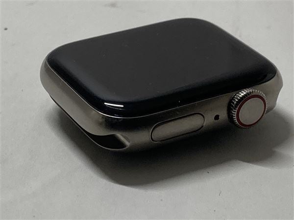 �y���Áz�y���S�ۏ؁z Series5[40mm/�Z�����[]�`�^�� �e�F Apple Watch Edition