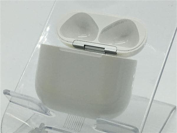 yÁzySۏ؁z AirPods 4 MXP63