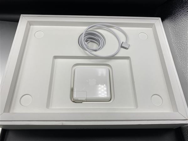 【中古】【安心保証】 MacBookPro 2024年 MX2F3J/A