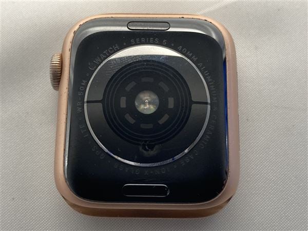 yÁzySۏ؁z Series5[40mm/Z[]A~ S[h Apple Watch