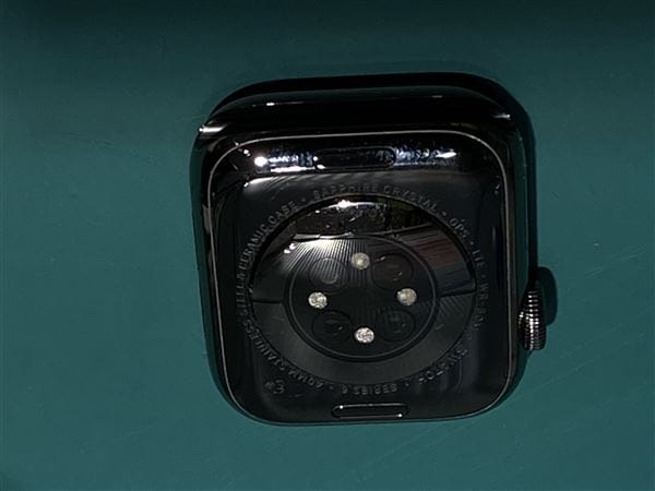yÁzySۏ؁z Series6[40mm/Z[]XeX Ot@Cg Apple Watch