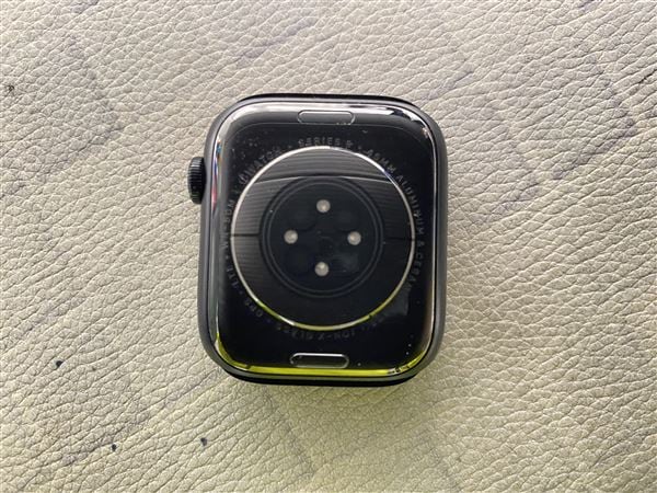 �y���Áz�y���S�ۏ؁z Series8[45mm/�Z�����[]�A���~ �~�b�h�i�C�g Apple Watch