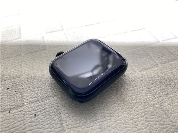 �y���Áz�y���S�ۏ؁z Series8[45mm/�Z�����[]�A���~ �~�b�h�i�C�g Apple Watch