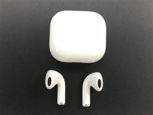 yÁzySۏ؁z AirPods 4 MXP63