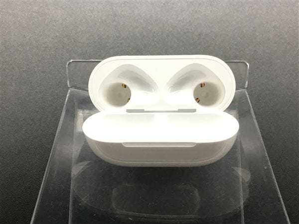 yÁzySۏ؁z AirPods 4 MXP63