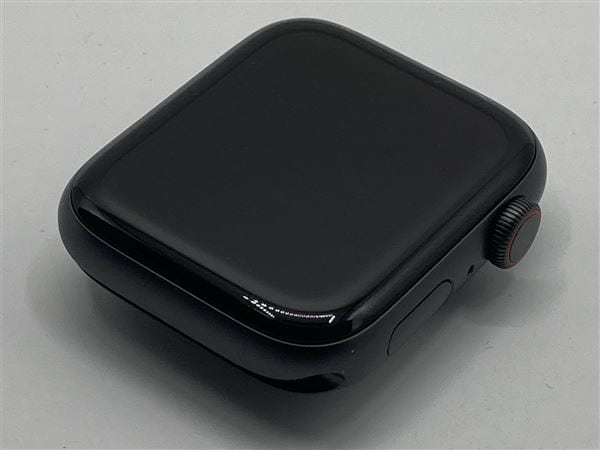 yÁzySۏ؁z SE 1[44mm/Z[]A~ Xy[XOC Apple Watch