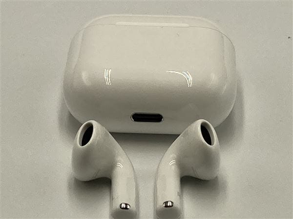 yÁzySۏ؁z AirPods 4 MXP63