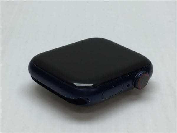 yÁzySۏ؁z Series6[44mm/Z[]A~ u[ Apple Watch