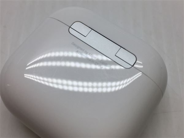 yÁzySۏ؁z AirPods 4 MXP63
