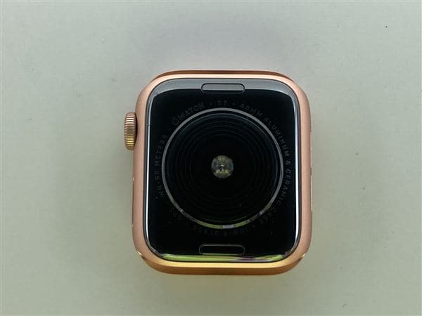 yÁzySۏ؁z SE 1[40mm/GPS]A~ S[h Apple Watch