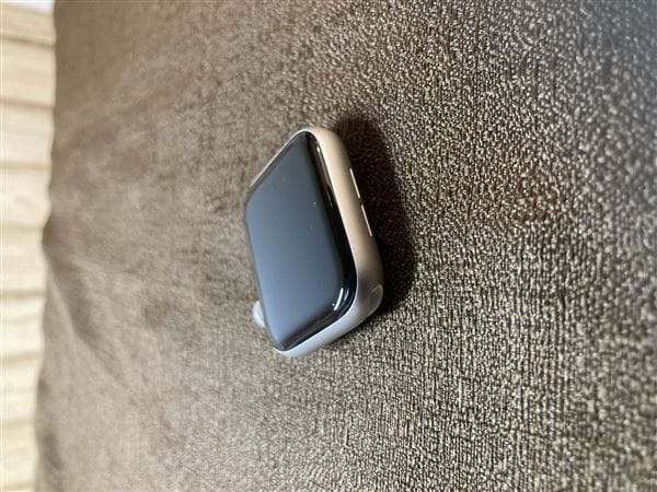 �y���Áz�y���S�ۏ؁z SE ��2����[44mm/GPS]�A���~ �V���o�[ Apple Watch