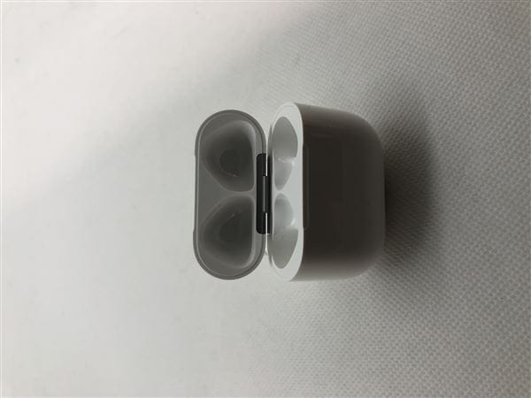 【中古】【安心保証】 AirPods 第4世代 MXP63