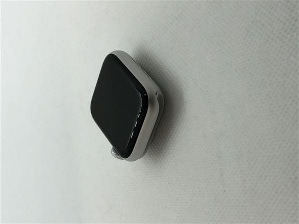 yÁzySۏ؁z SE 2[40mm/GPS]A~ Vo[ Apple Watch