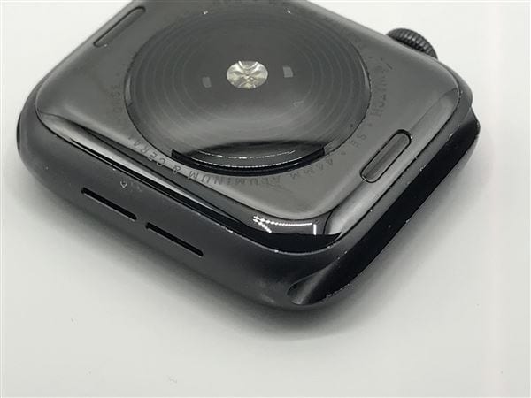 yÁzySۏ؁z SE 1[44mm/GPS]A~ Xy[XOC Apple Watch