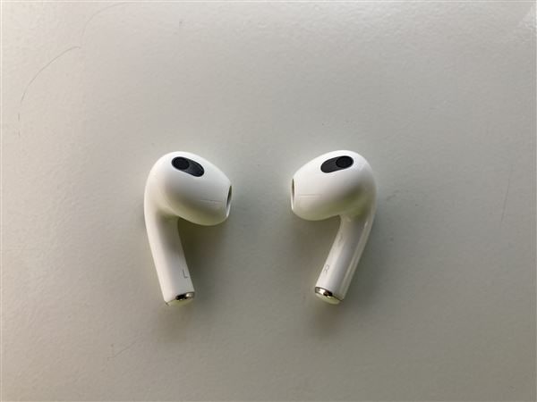 yÁzySۏ؁z AirPods 3 MagSafe[d MME73