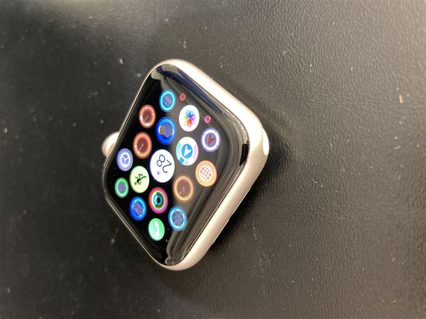 yÁzySۏ؁z SE 2[40mm/Z[]A~ X^[Cg Apple Watch